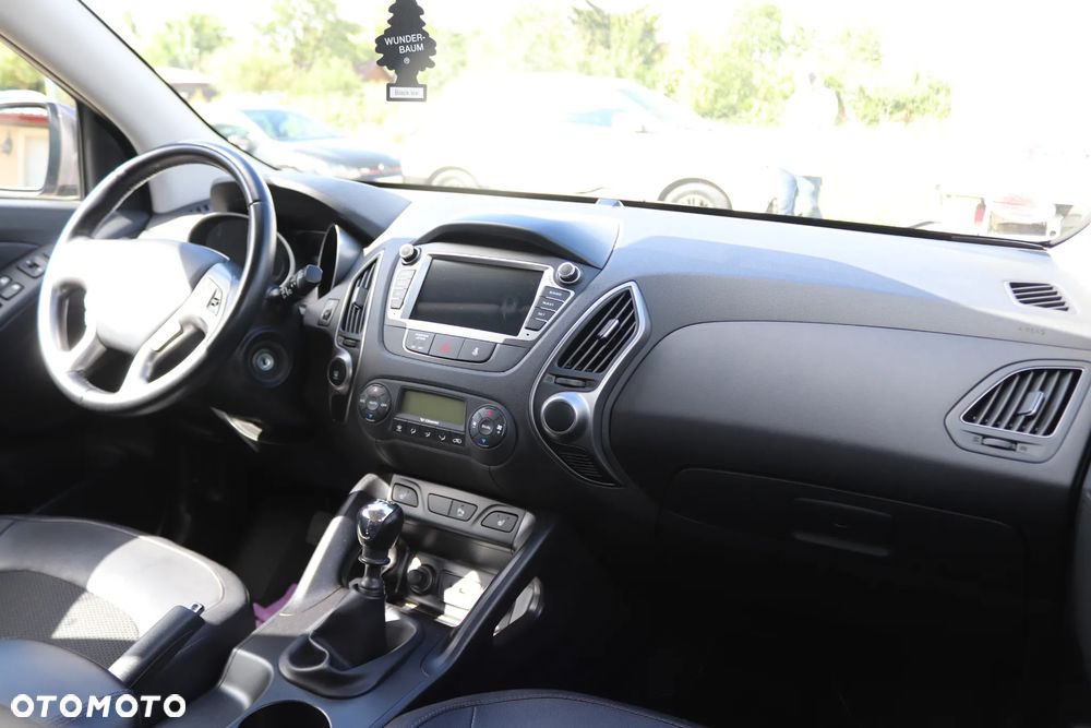 Hyundai ix35 1.6 GDI Premium 2WD - 24