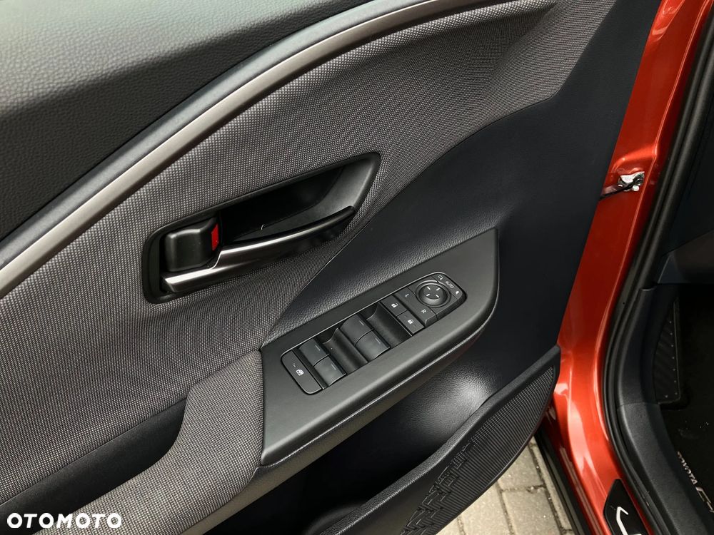 Toyota C-HR 2.0 PHEV Dynamic Force Style - 33