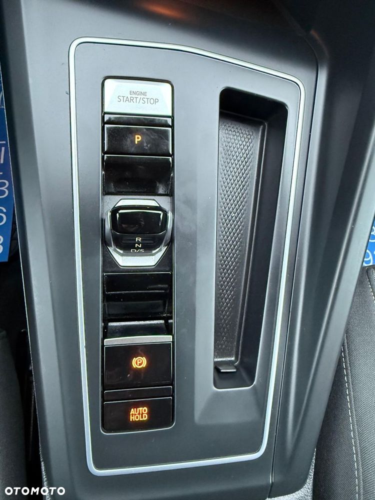 Volkswagen Golf 2.0 TDI Style DSG - 22