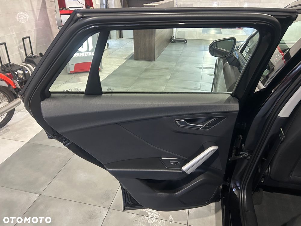 Audi Q2 35 TDI S tronic design - 18