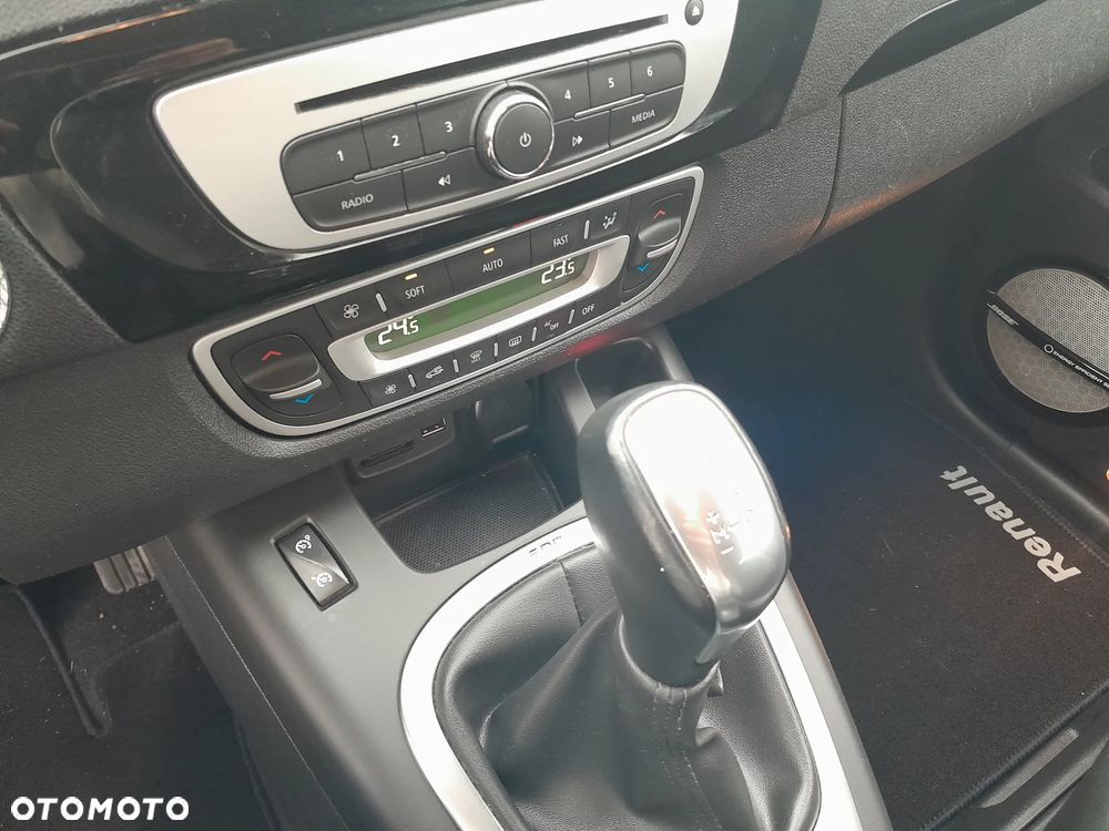 Renault Grand Scenic dCi 110 EDC Bose Edition - 25