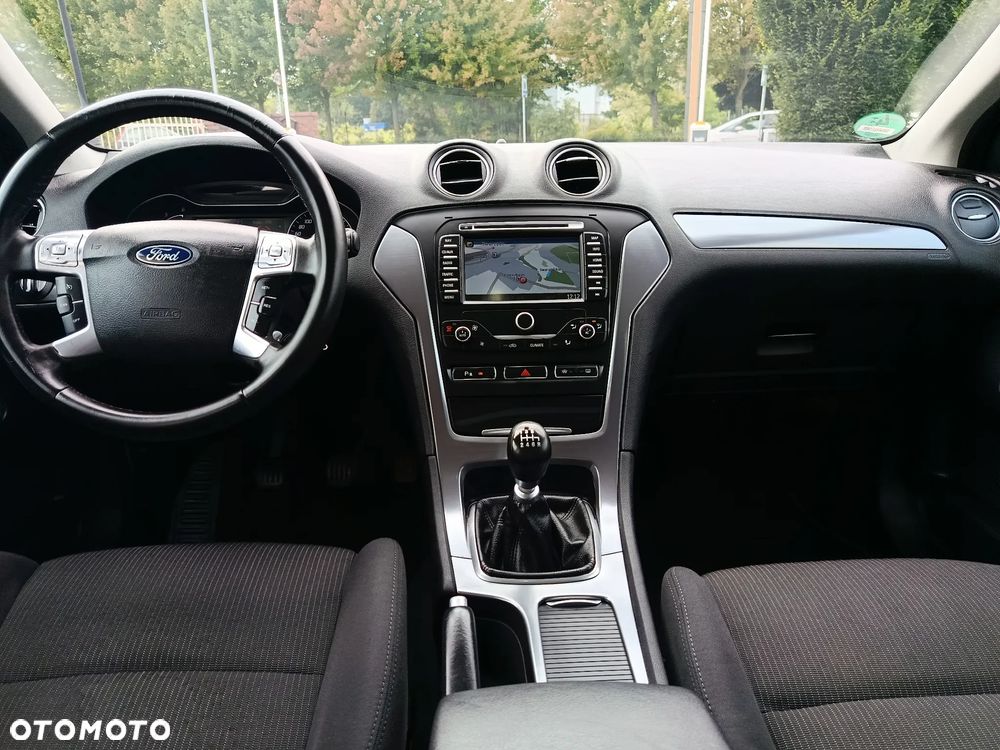 Ford Mondeo Turnier 2.2 TDCi Trend - 25