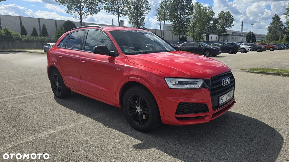 Audi Q3 2.0 TFSI Quattro S tronic sport - 2