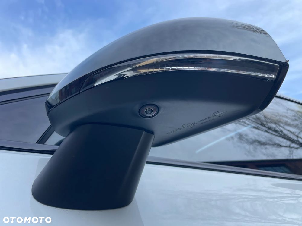 Volvo S60 B5 B R-Design - 29