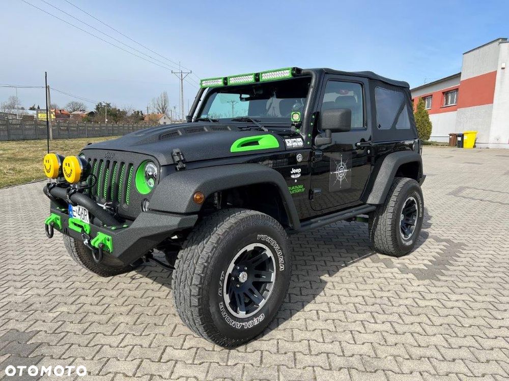 Jeep Wrangler - 2