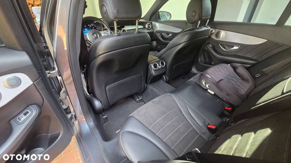 Mercedes-Benz Klasa C 220 d 4MATIC 9G-TRONIC - 7