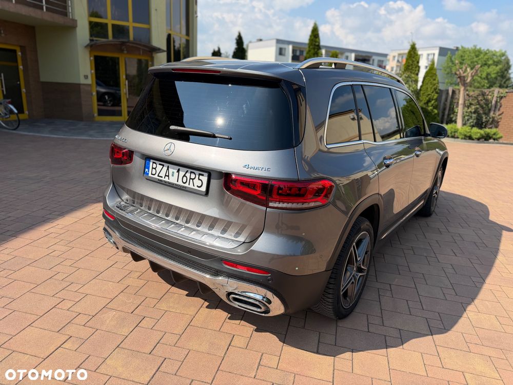 Mercedes-Benz GLB 250 4-Matic AMG Line 8G-DCT - 10