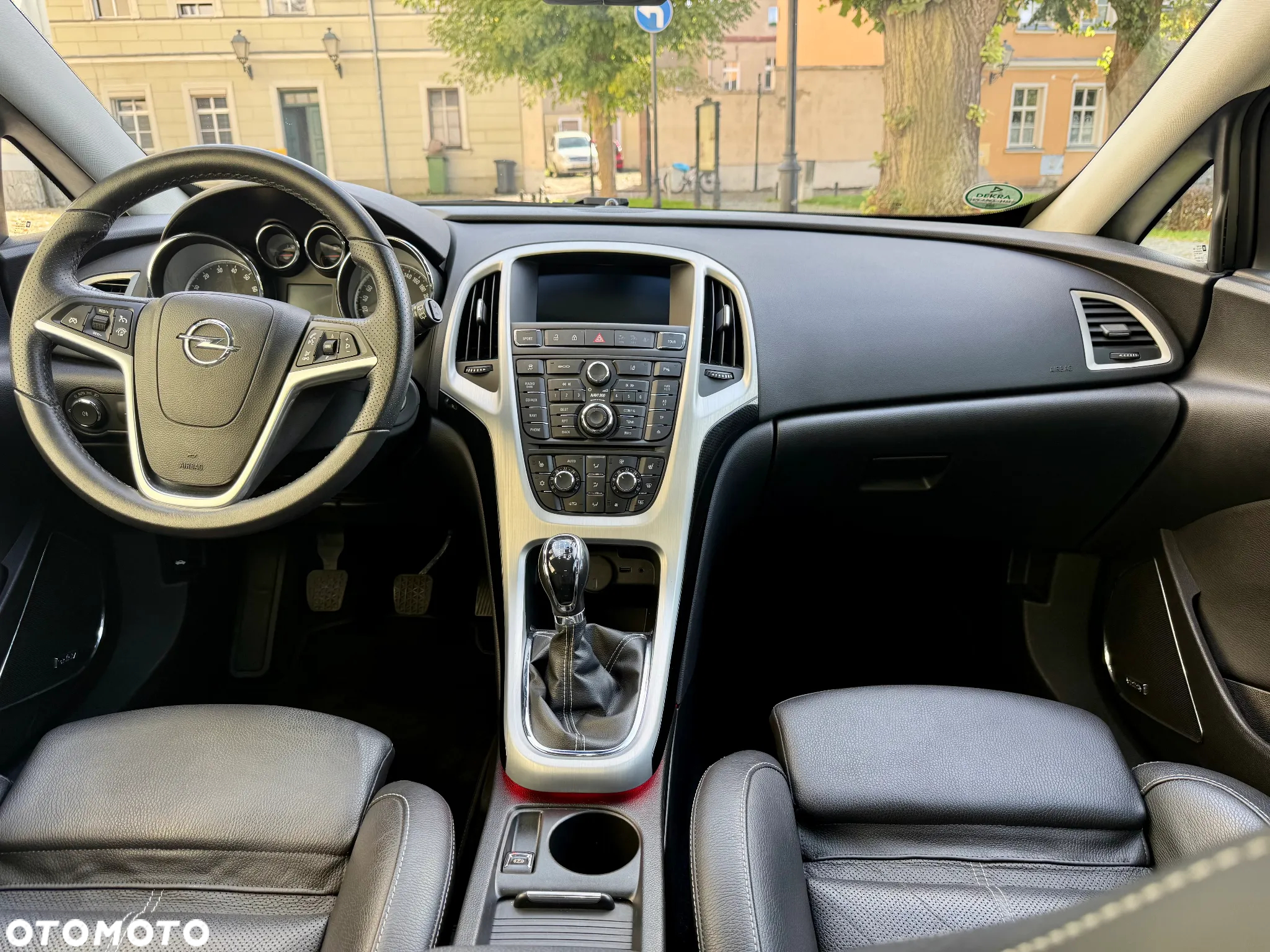 Opel Astra IV GTC 1.4 T Sport S&S EU6 - 8