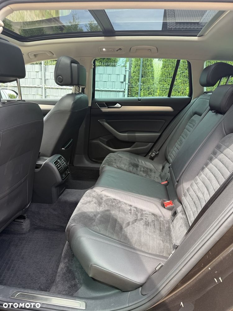 Volkswagen Passat 1.8 TSI BMT Highline - 9