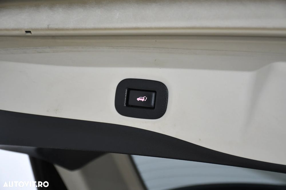 Nissan X-Trail 1.6 dCi N-Connecta - 21