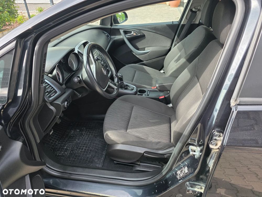 Opel Astra 1.7 CDTI - 11