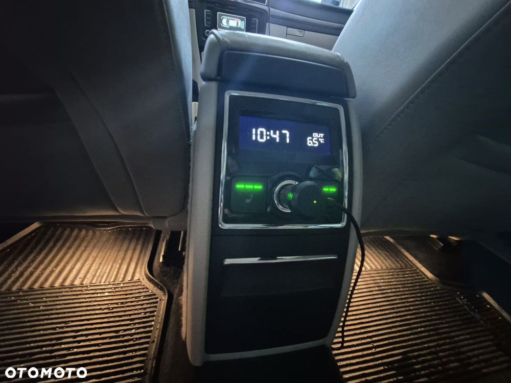 Skoda Superb 2.0 TDI Elegance - 10