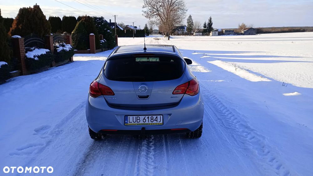 Opel Astra - 13