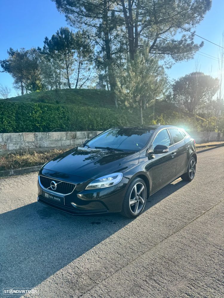 Volvo V40 2.0 D2 Momentum - 2