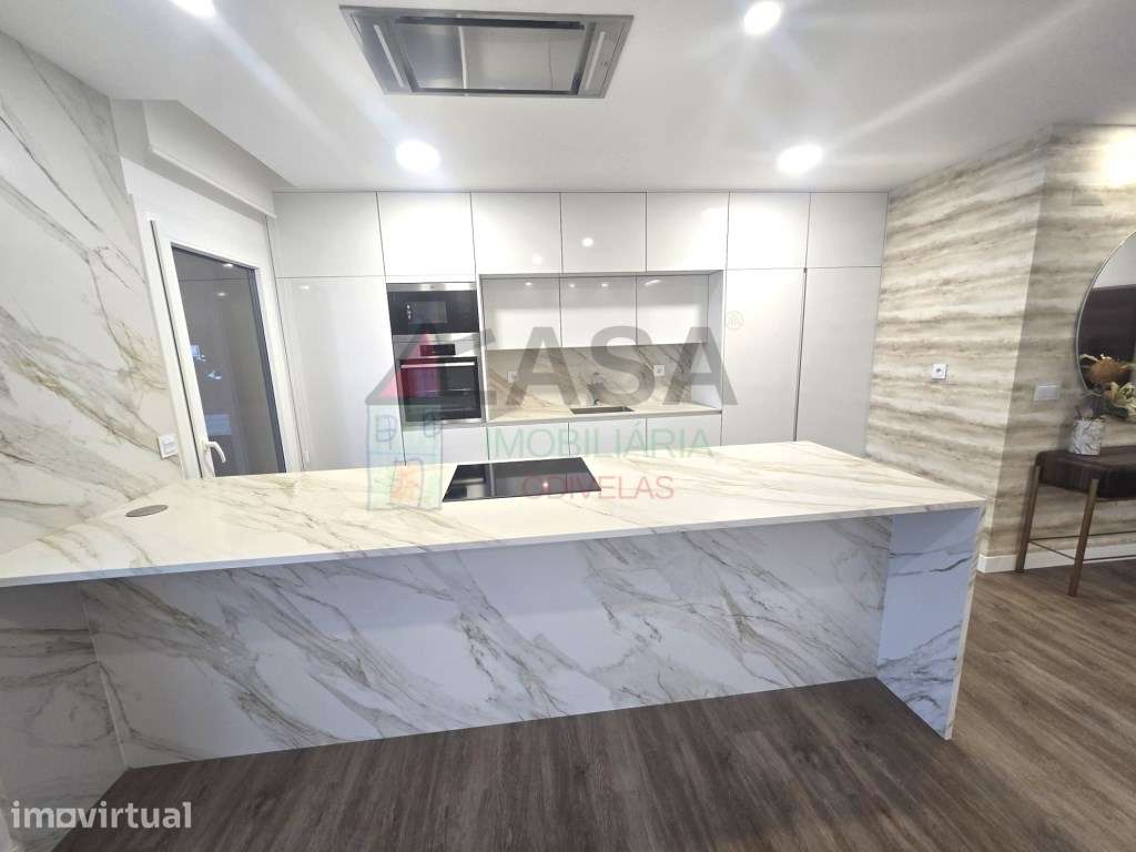 Apartamentos T2 e T3 em condomínio fechado com piscina - Grande imagem: 5/35