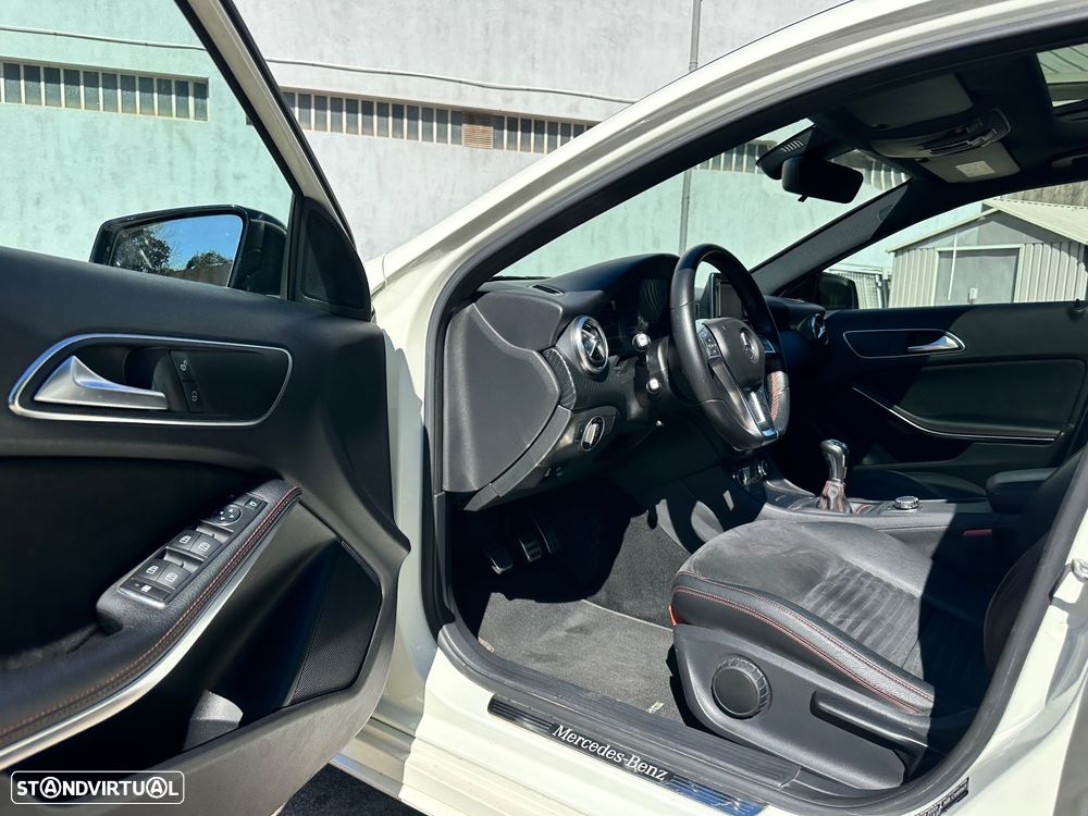 Mercedes-Benz A 180 CDI AMG Line - 19