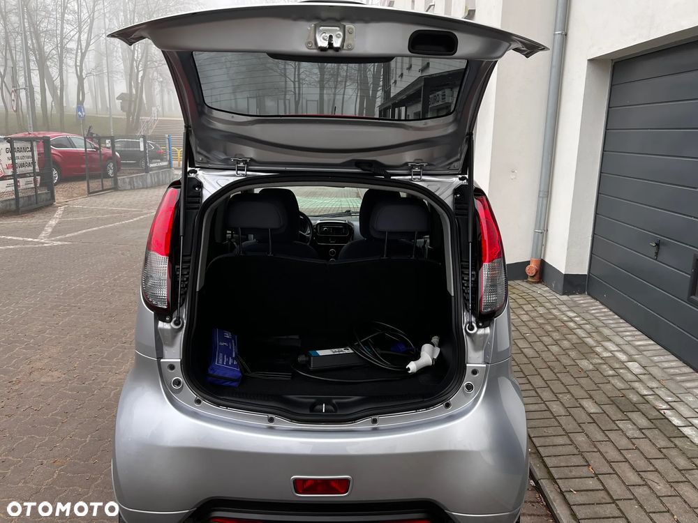 Peugeot iOn Active - 19