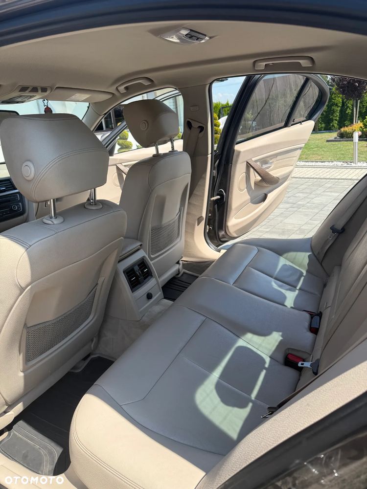 BMW Seria 3 - 9
