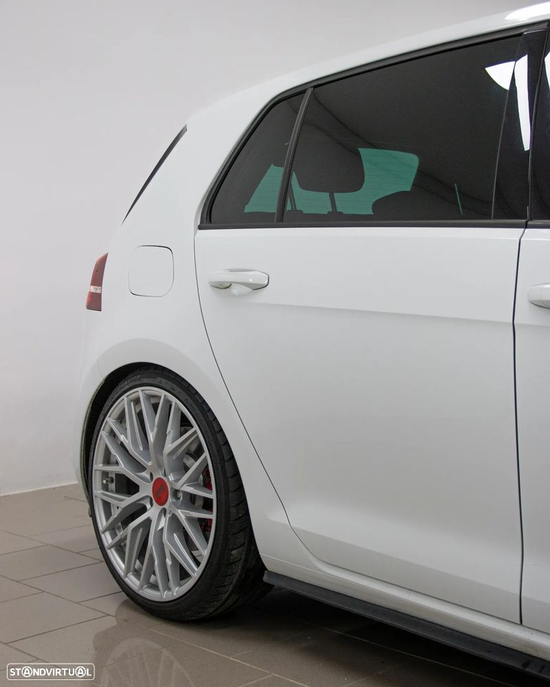 VW Golf 2.0 TSi GTi DSG Performance - 4