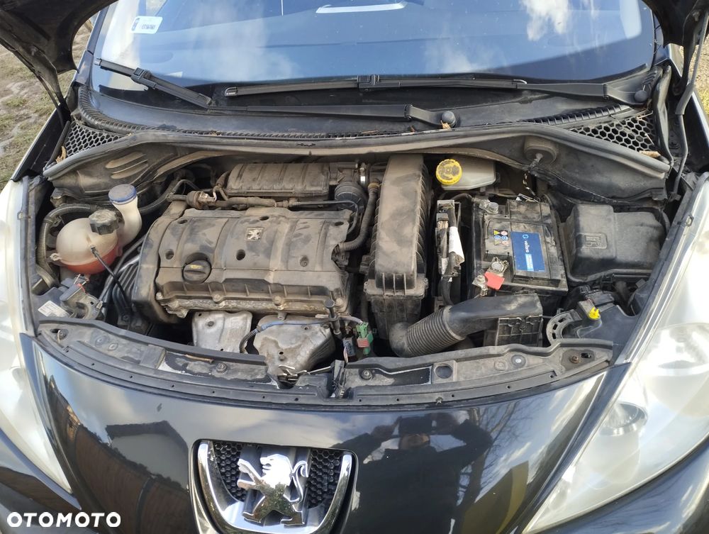 Peugeot 207 1.6 16V Sporty - 8