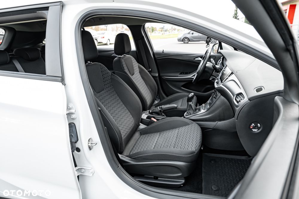Opel Astra 1.6 D Start/Stop Business - 8