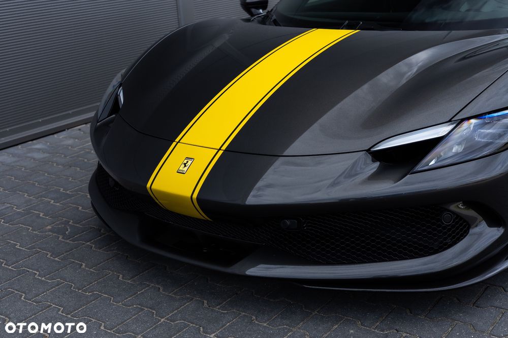 Ferrari 296 GTB - 17