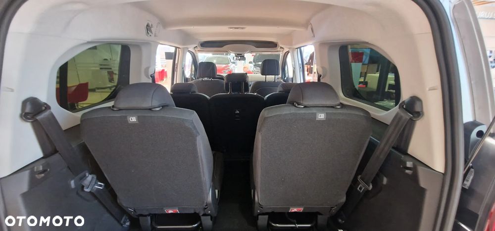 Toyota Proace City - 11
