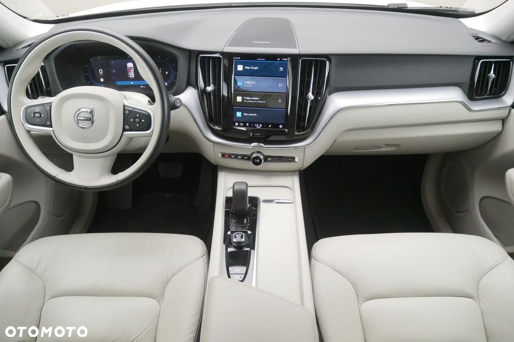 Volvo XC 60 - 8