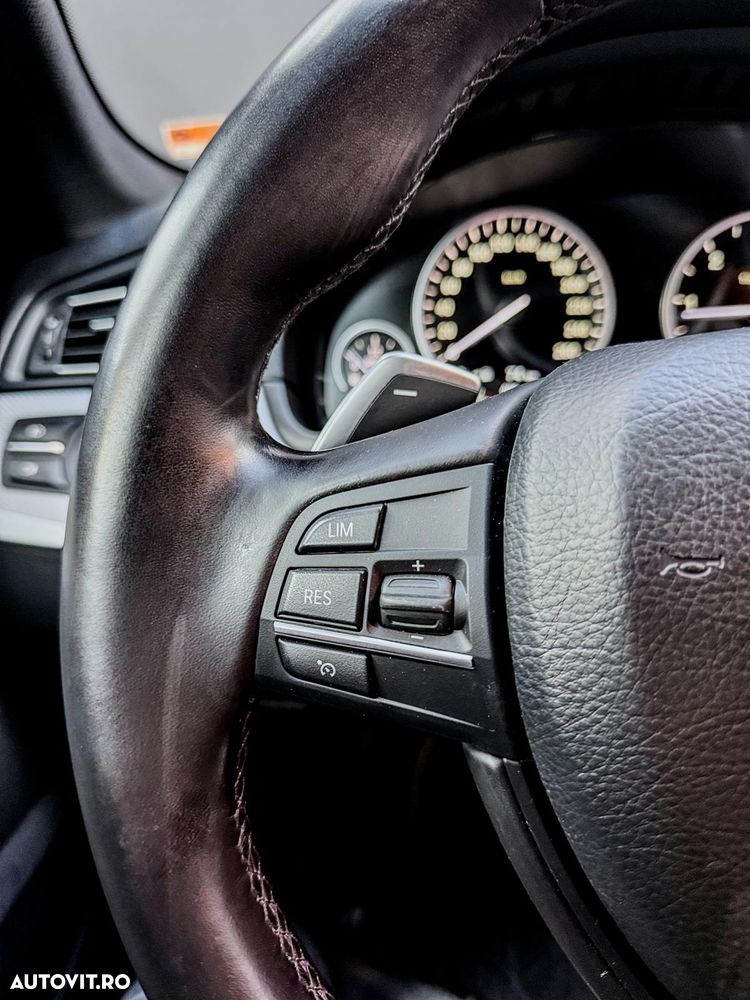 BMW Seria 5 525d Sport-Aut. - 18