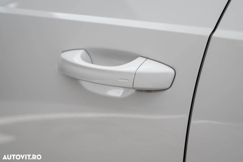 Audi Q3 2.0 35 TDI S tronic quattro Advanced - 14