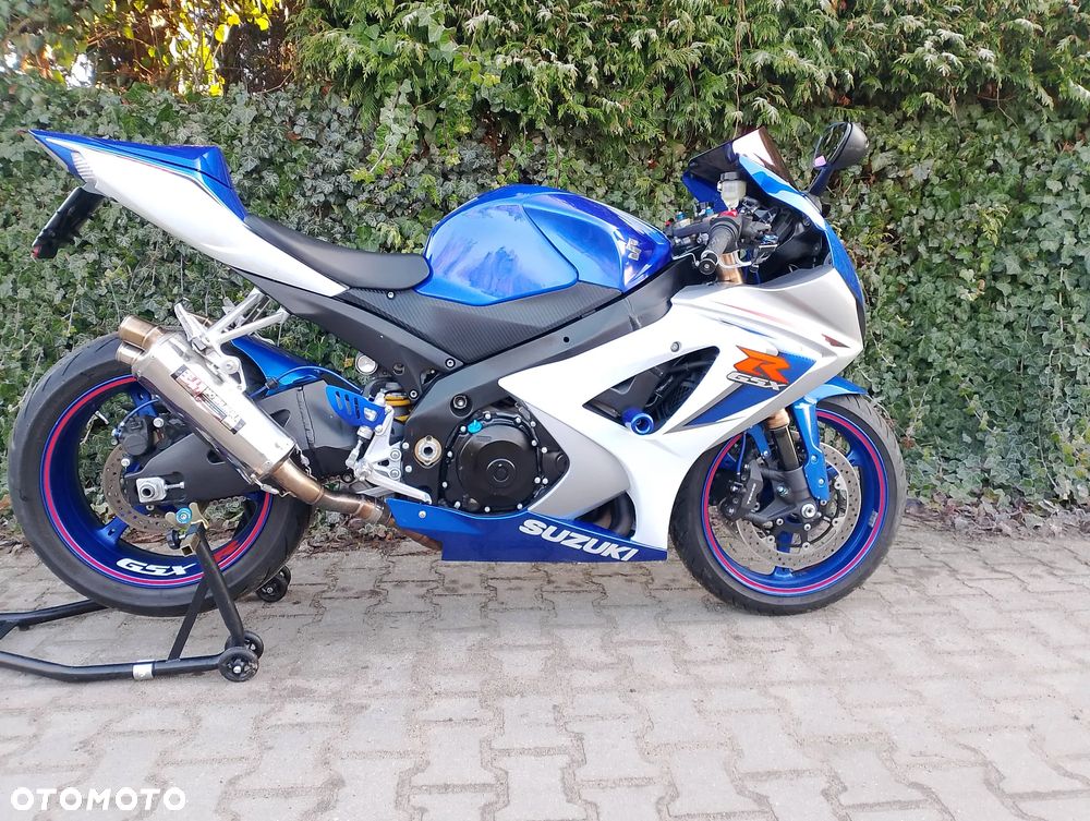 Suzuki GSX-R - 12