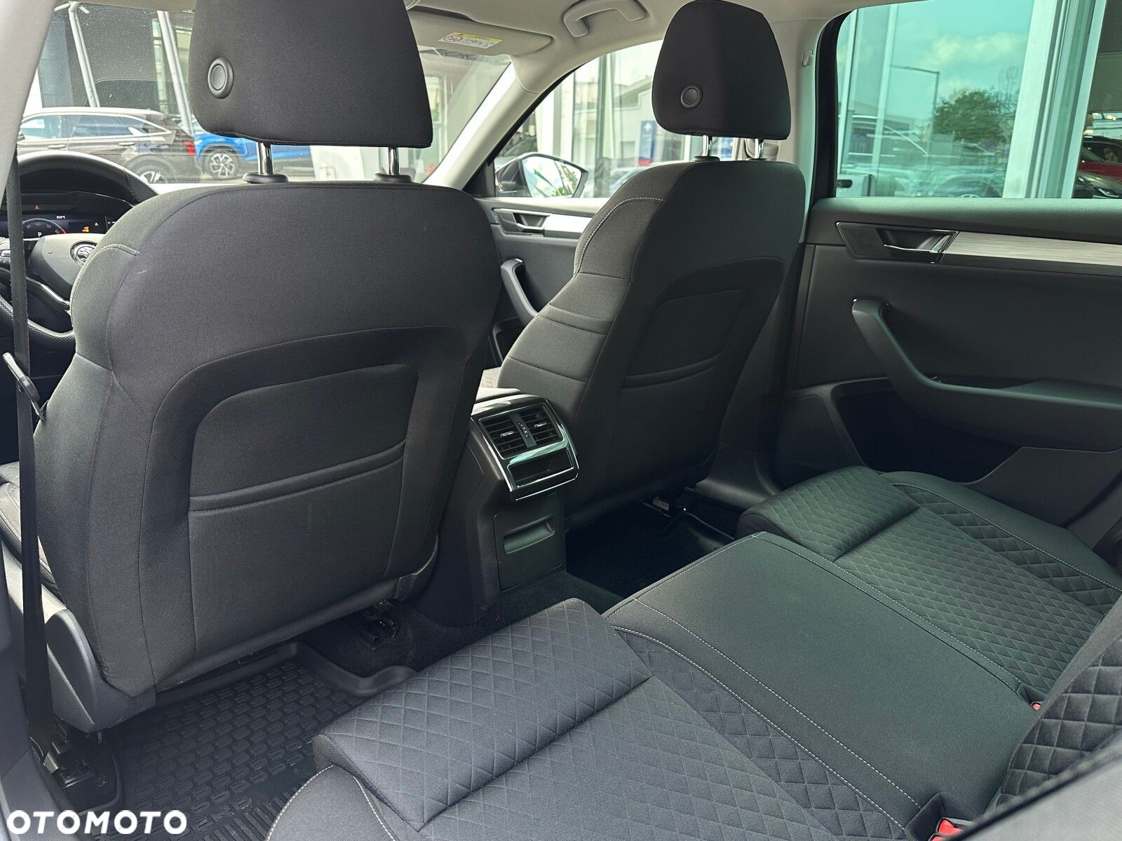 Skoda Superb 1.5 TSI Ambition DSG - 12