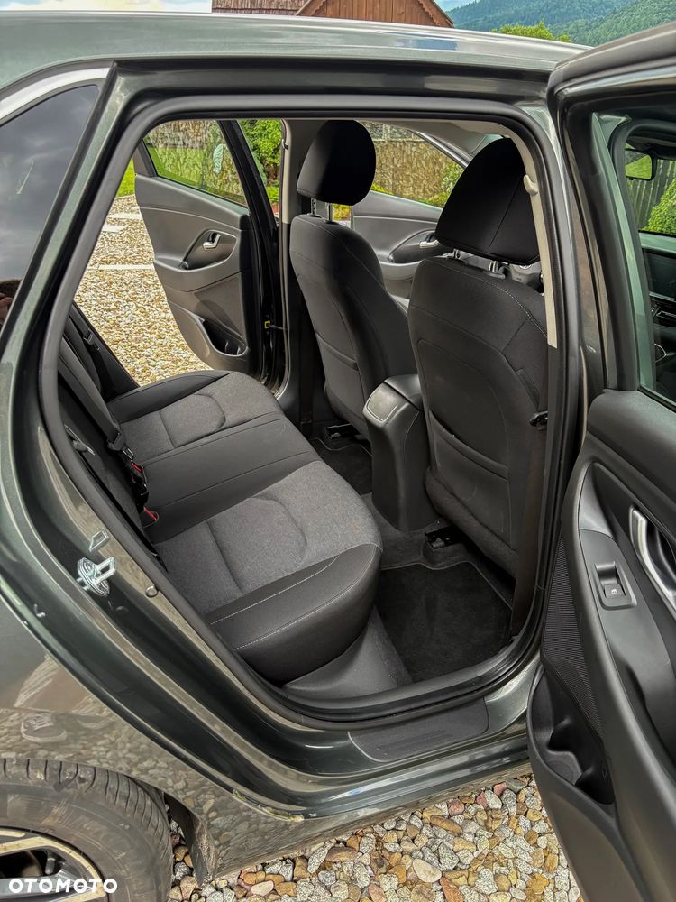 Hyundai i30 1.0 T-GDI Smart - 12