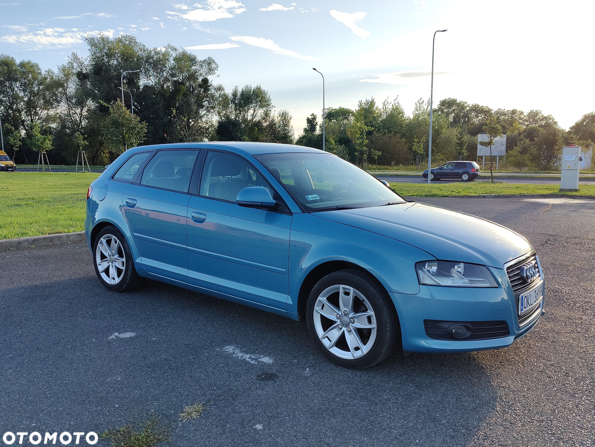 Audi A3 Sportback 1.6 Ambiente - 6