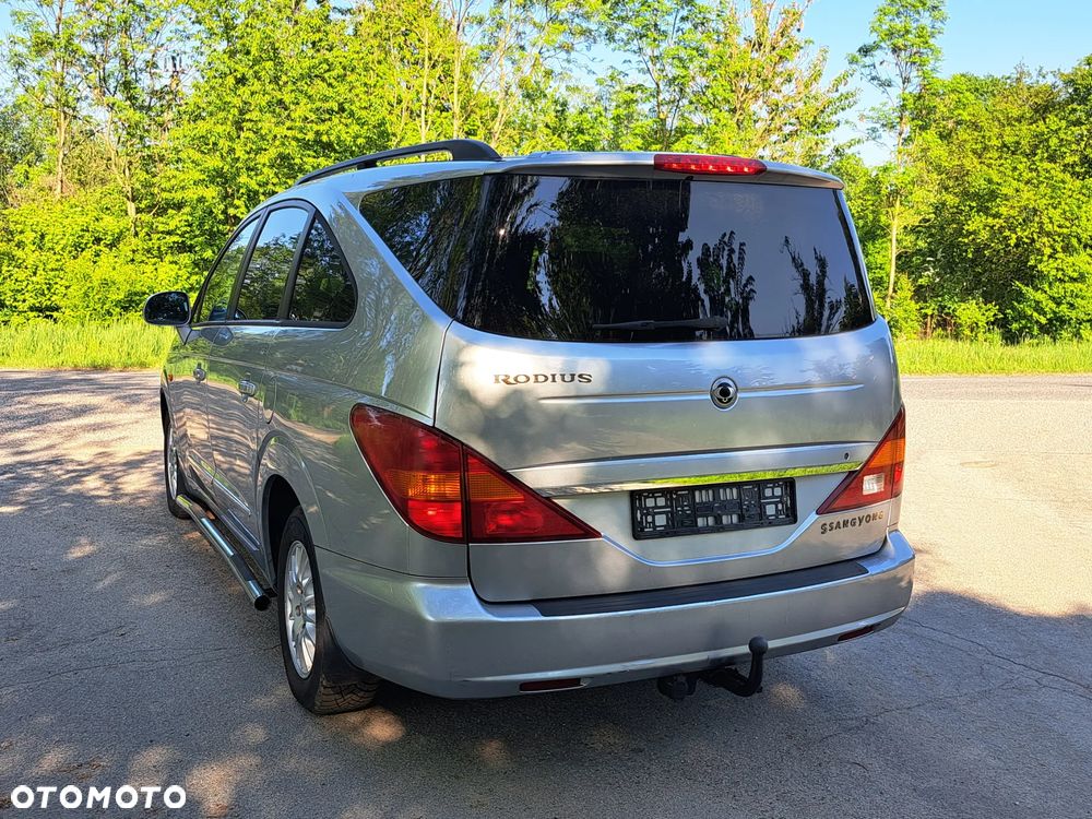 SsangYong/KGM Rodius - 20
