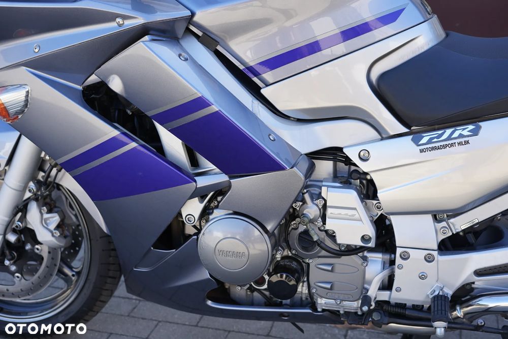 Yamaha FJR - 31