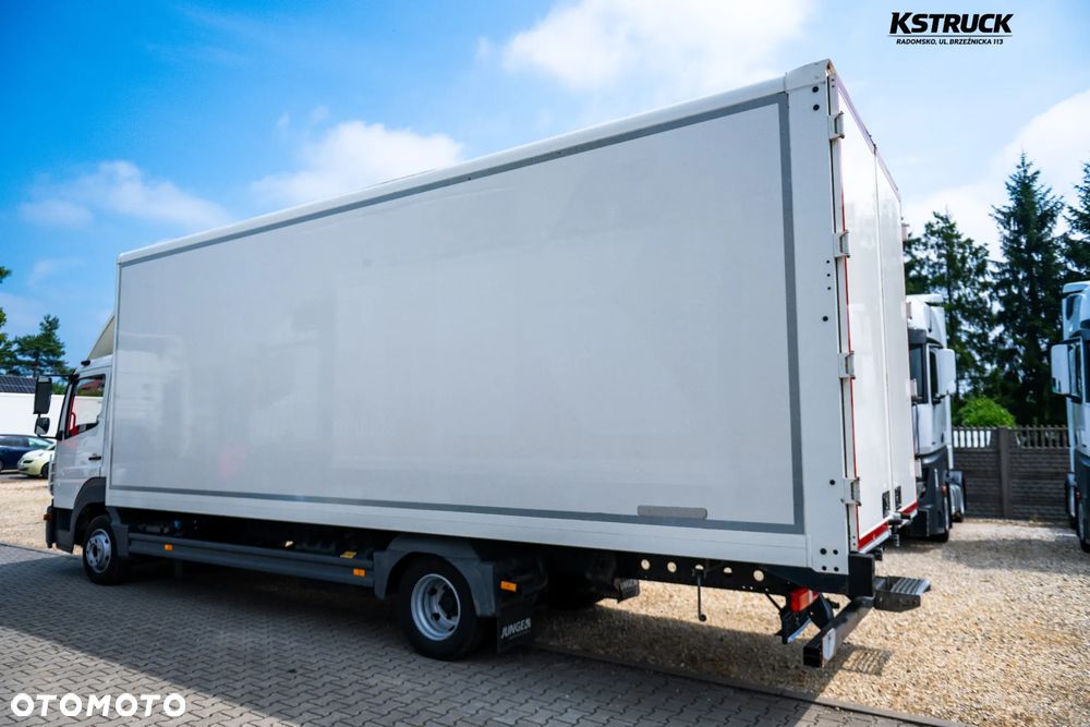 Mercedes-Benz Atego 818 L Kontener 7,25 - 9