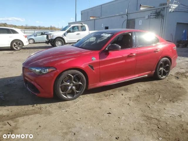 Alfa Romeo Giulia 2.9 Bi Turbo V6 Quadrifoglio - 2