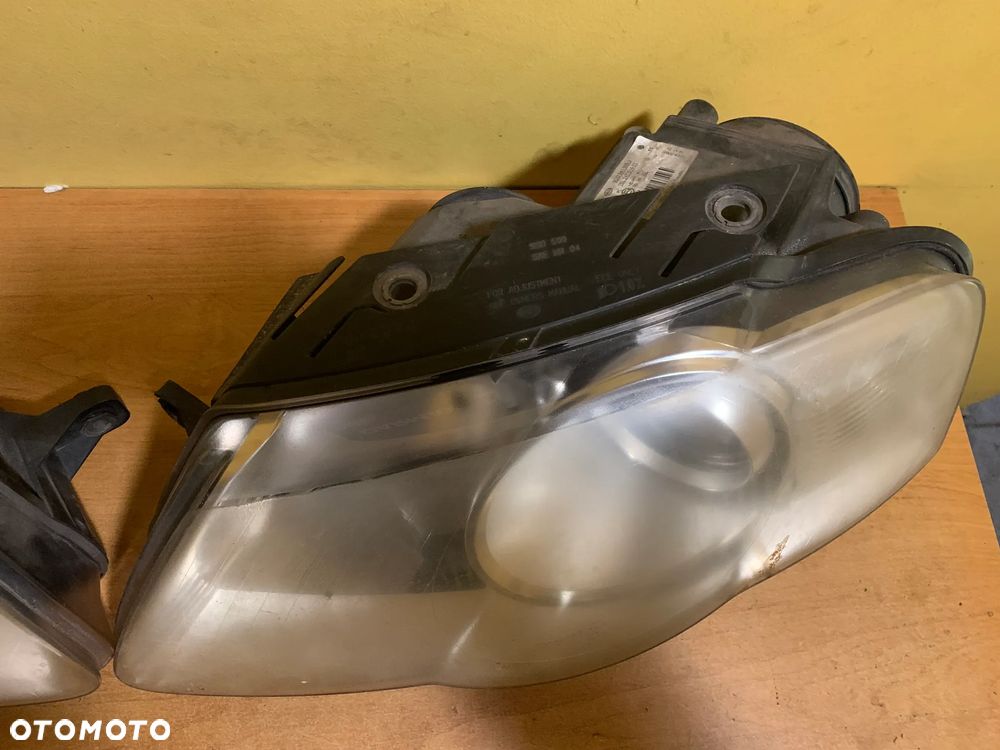 VW PASSAT B6 LAMPA PRAWA LEWA PRZEDNIA KOMPLET 3C0941005J - 5