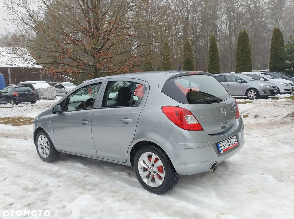 Opel Corsa 1.2 16V Edition 150 - 13