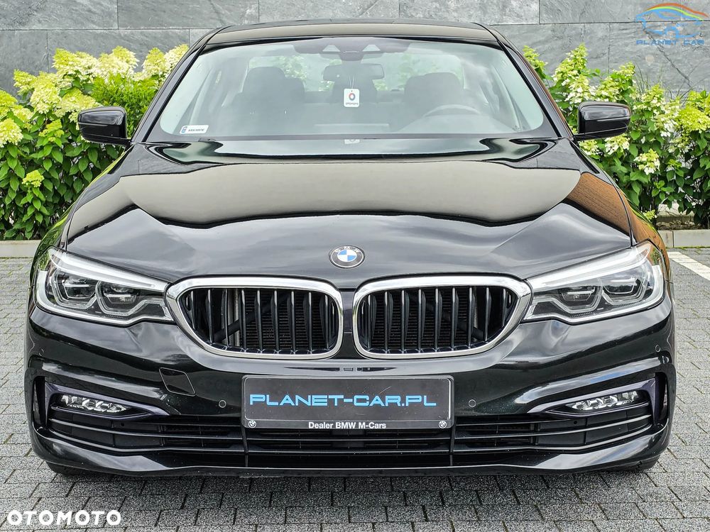 BMW Seria 5 525d Sport Line - 8