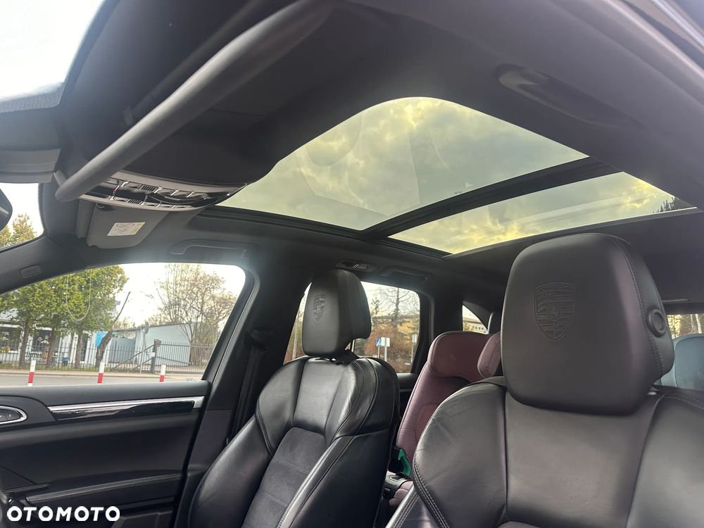 Porsche Cayenne Platinum Edition - 6