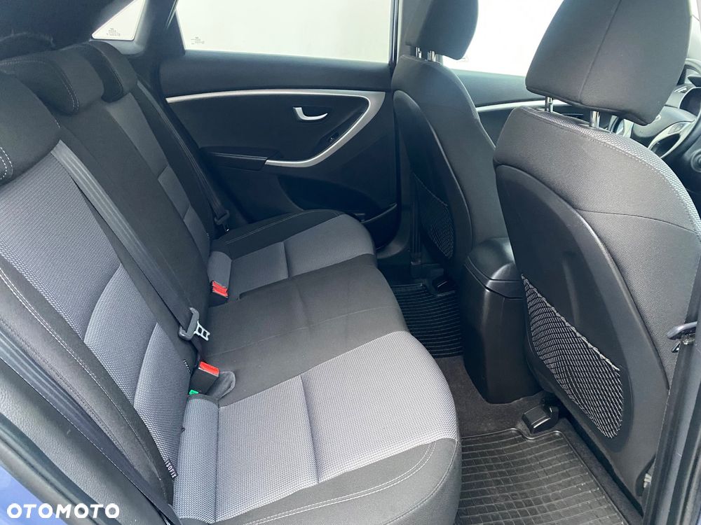 Hyundai i30 1.6 Fifa World Cup Edition - 11