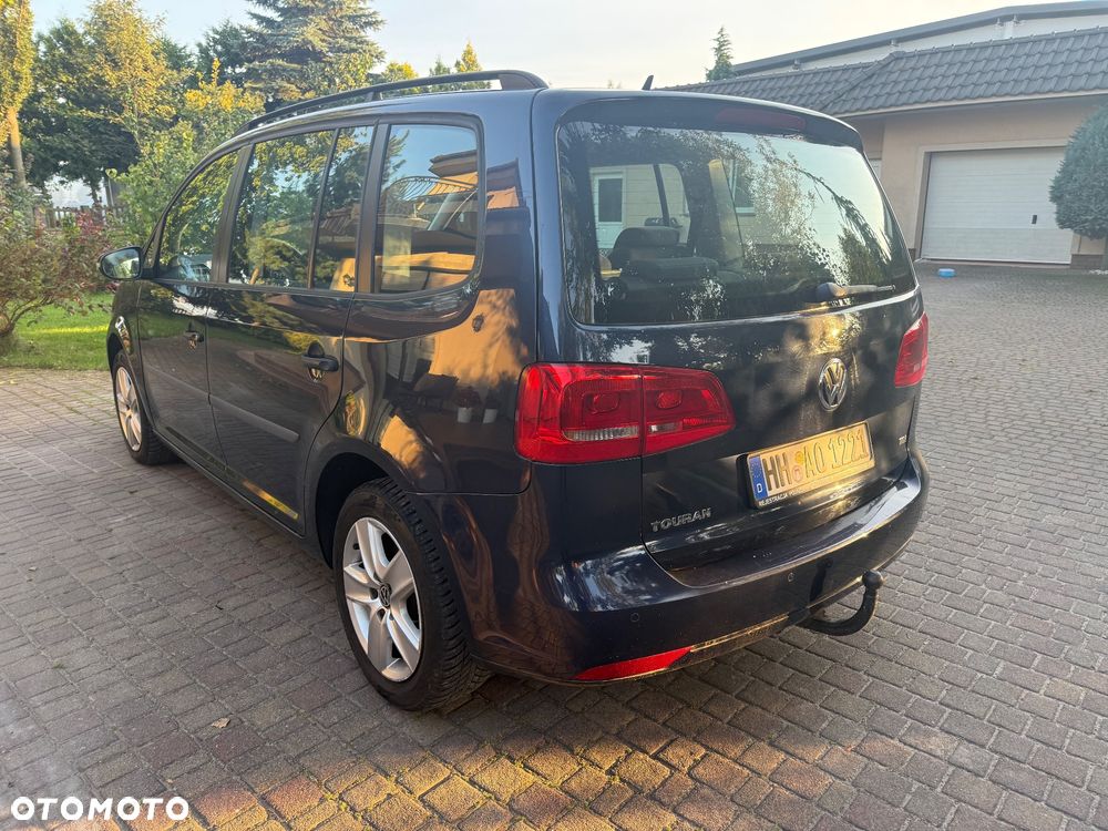 Volkswagen Touran 1.6 TDI DPF BlueMot Comfortline - 9