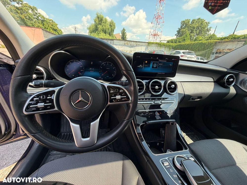 Mercedes-Benz C - 10