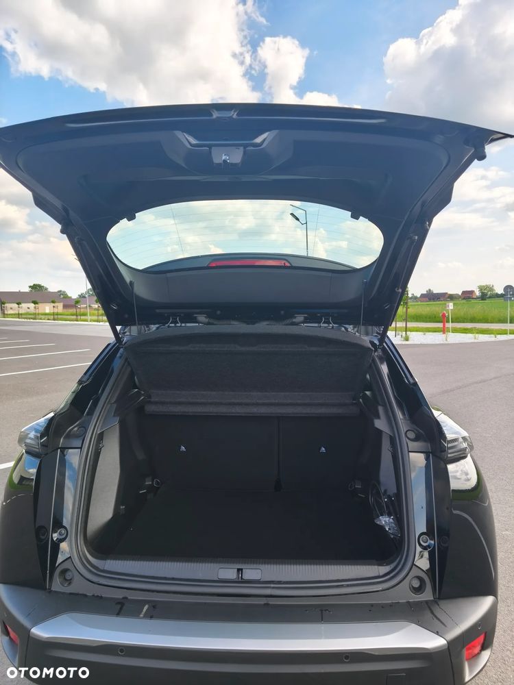 Peugeot 2008 Hybrid 136 e-DSC Style - 15