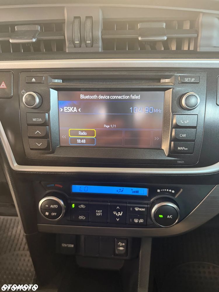Toyota Auris - 14