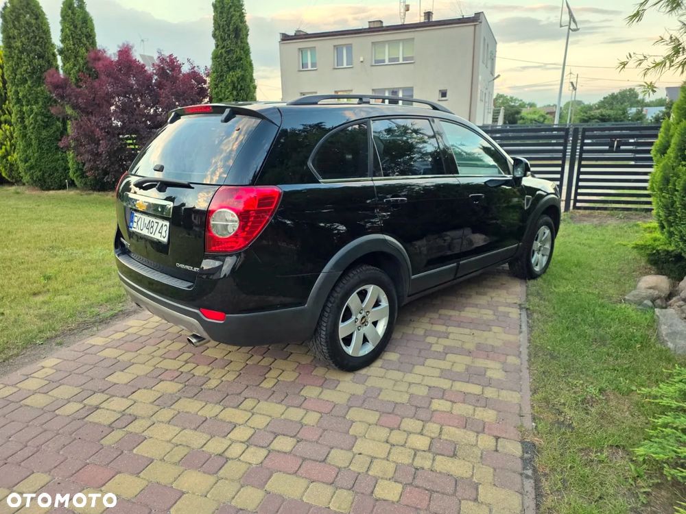 Chevrolet Captiva 2.0 d LS - 4