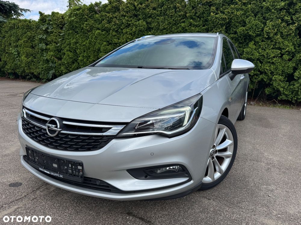 Opel Astra 1.6 D (CDTI) Dynamic - 2