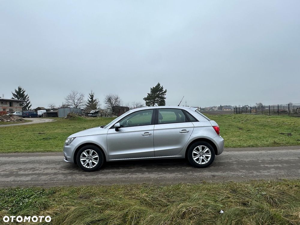 Audi A1 Sportback 1.6 TDI Ambition - 8